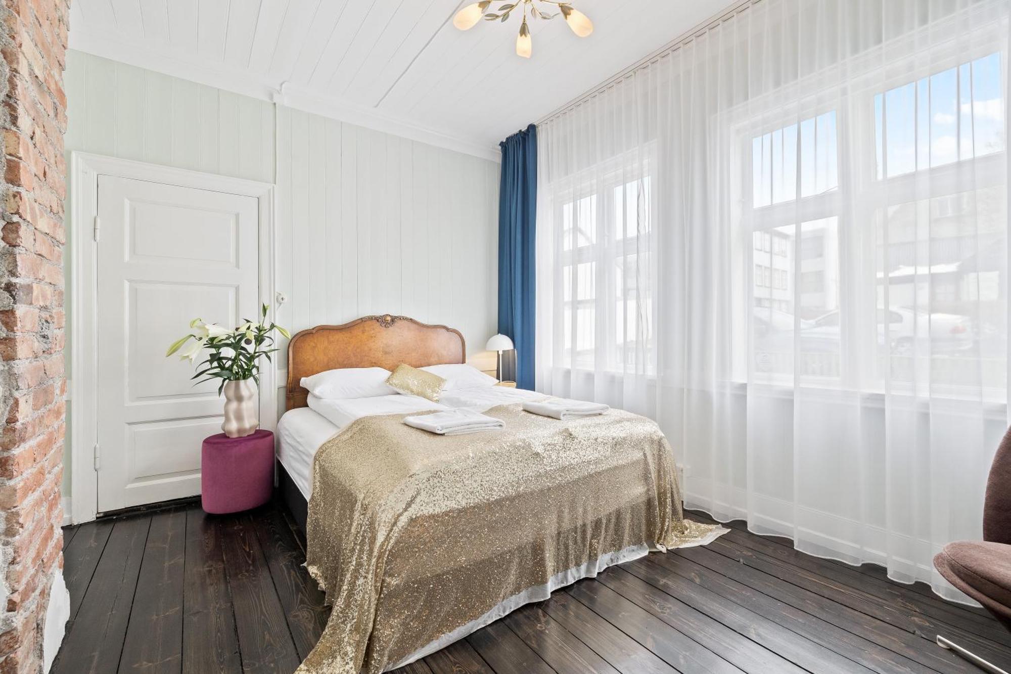 Historic Villa In Downtown Reykjavik Bagian luar foto